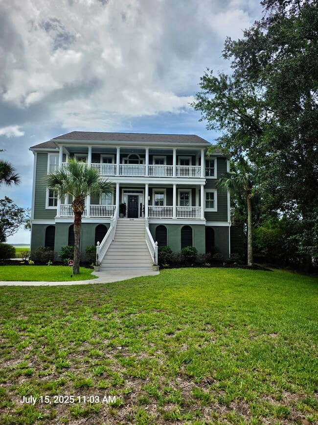 3044 Intracoastal View Dr in Mount Pleasant, SC - Building Photo - Building Photo