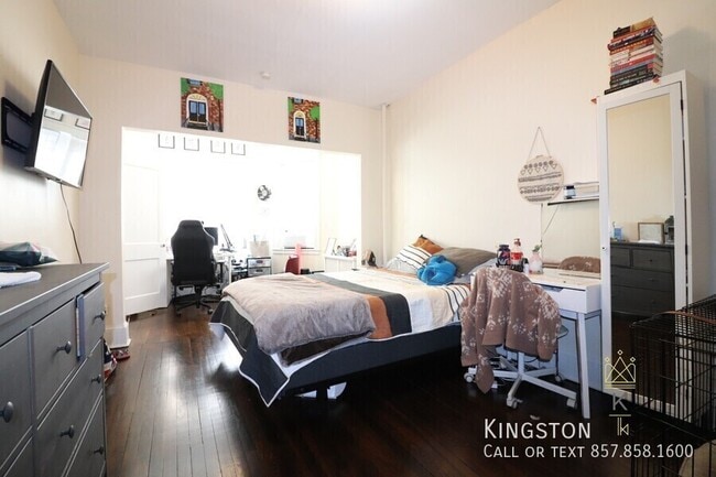 130 Babcock St in Brookline, MA - Building Photo - Building Photo