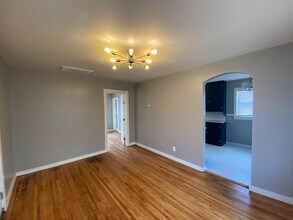 1623 E Archer St in Tulsa, OK - Building Photo - Building Photo