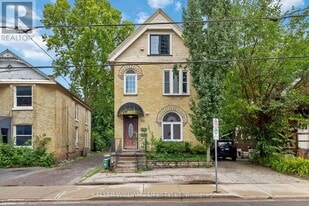 92 Kent St in London, ON - Building Photo