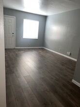 Oakmont Townhomes in St. Louis, MO - Building Photo - Building Photo