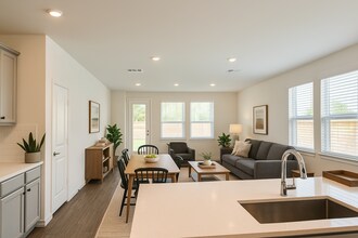 7334 Grand Mason Dr in Cypress, TX - Building Photo - Building Photo