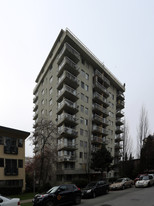 1050 Harwood St Apartments