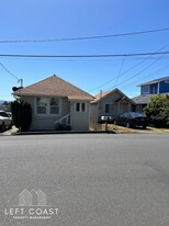 443 SW 7th St in Newport, OR - Building Photo