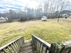 14224 Elkin Hwy in Ronda, NC - Building Photo - Building Photo