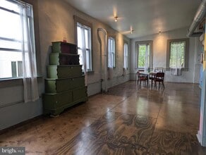 2111 E Susquehanna Ave in Philadelphia, PA - Building Photo - Building Photo