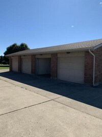 1480 Wayne St photo'