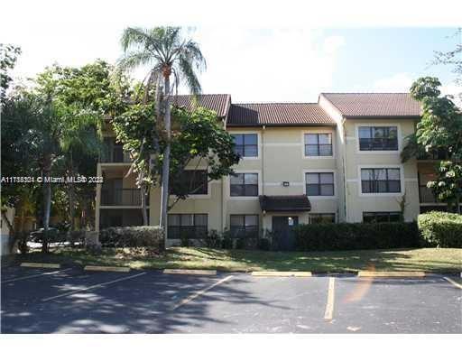 4361 W McNab Rd in Pompano Beach, FL - Building Photo