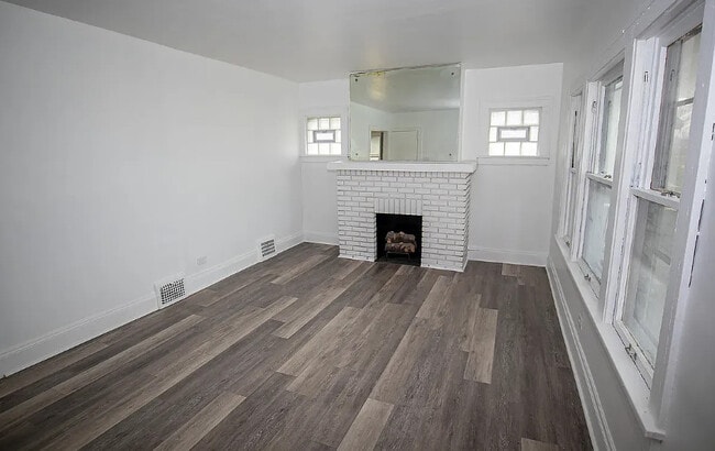 13706 Coit Rd in Cleveland, OH - Building Photo - Building Photo