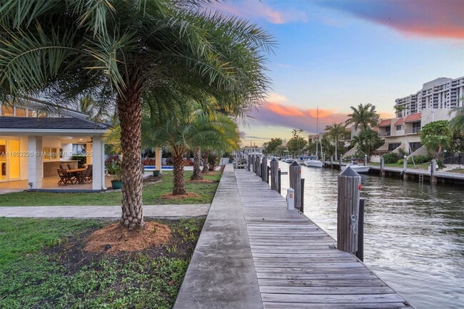 1481 NE 104th St in Miami Shores, FL - Building Photo - Building Photo