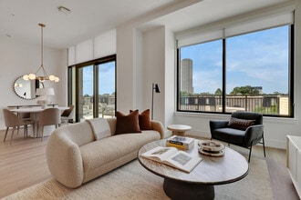 Rone Residences in Houston, TX - Building Photo - Building Photo