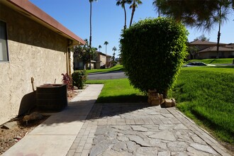 72724 Eagle Rd in Palm Desert, CA - Building Photo - Building Photo