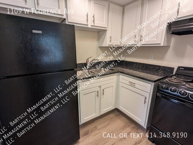 property at 1109 W Florence St