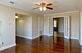 1259 Broadway Dr in New Braunfels, TX - Building Photo - Building Photo