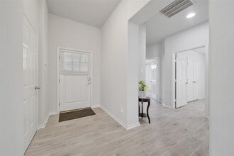 19310 Young Oak St in Spring, TX - Building Photo - Building Photo