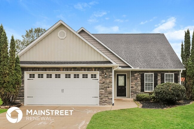property at 8 Trotters Run