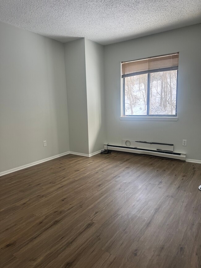 property at 3108 Chelsea Cv S