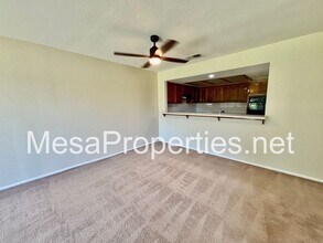 13316 Makai in Victorville, CA - Building Photo - Building Photo