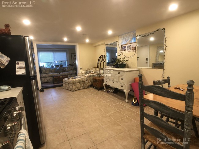 65 Walden St-Unit -1R in Cambridge, MA - Building Photo - Building Photo