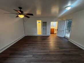 3211 Francis St in Honolulu, HI - Building Photo - Building Photo