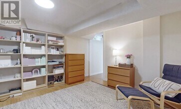 15 Patrice Crescent in Vaughan, ON - Building Photo - Building Photo