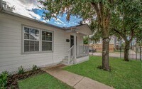 802 E 33rd St in Houston, TX - Building Photo - Building Photo