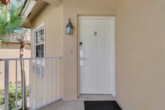 8389 Mulligan Cir in Port St. Lucie, FL - Building Photo - Building Photo