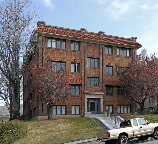 Fontenelle Apartments in Salt Lake City, UT - Building Photo - Building Photo