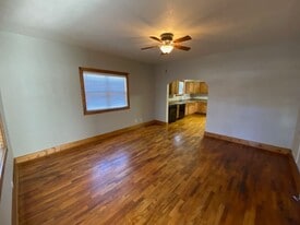 407 S Empire Ave in Joplin, MO - Building Photo