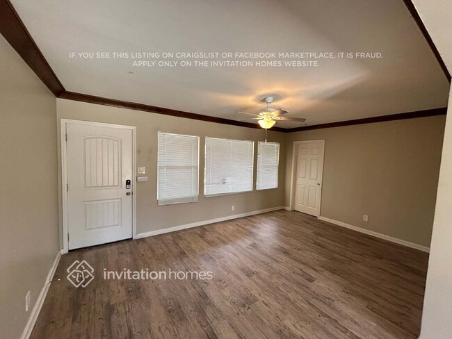 6939 Quakertown Ave in Los Angeles, CA - Foto de edificio - Building Photo