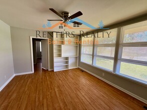 2017 Lance Rd NW in Huntsville, AL - Building Photo - Building Photo