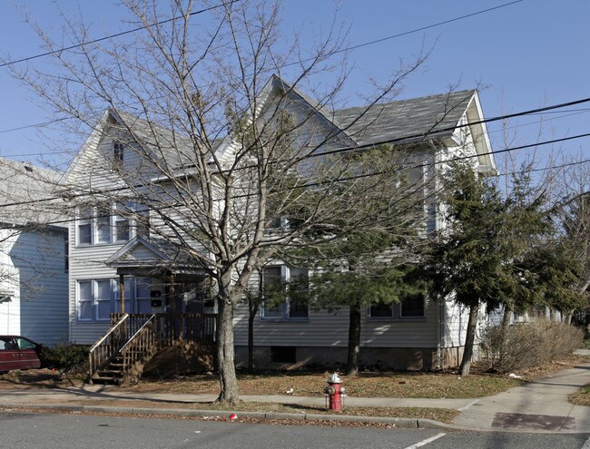 41 Comstock St in New Brunswick, NJ - Building Photo - Building Photo