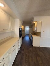 401 S Hoover St in Enid, OK - Building Photo - Building Photo