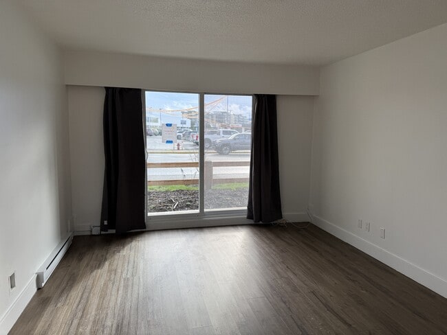 property at 1500 Dogwood St