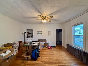 56 Lincoln Rd in Newton, MA - Building Photo - Building Photo