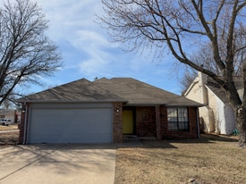 9364 S 93rd E Ave in Tulsa, OK - Building Photo