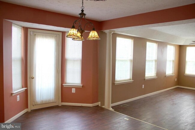 property at 46672 Robert Leon Dr