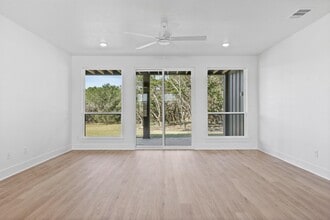 1326 Morgan's Point Rd in Belton, TX - Building Photo - Building Photo