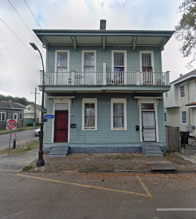 1900 Esplanade Ave in New Orleans, LA - Building Photo