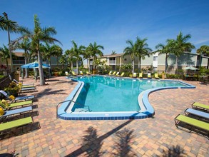 Cypress Winds Apartment Homes in Bradenton, FL - Building Photo - Building Photo