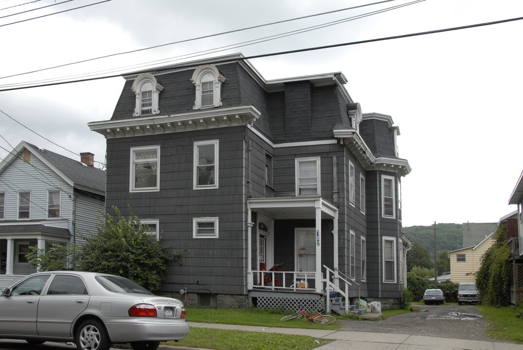 182 Hawley St in Binghamton, NY - Foto de edificio