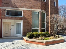 1229 Central St in Evanston, IL - Building Photo