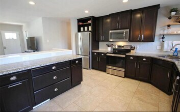 9952 E Watson Rd in St. Louis, MO - Foto de edificio - Building Photo