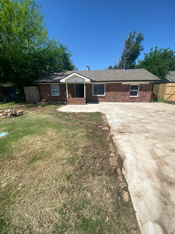 property at 1103 Bell Dr