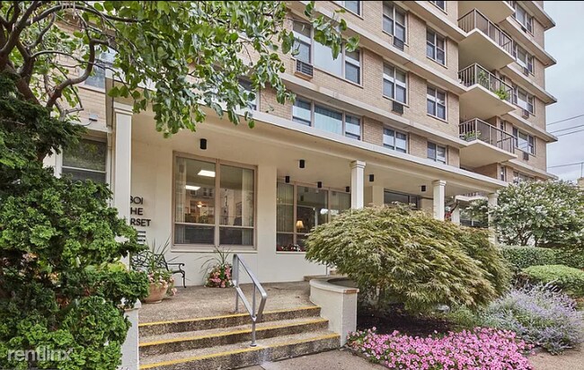 1301 N Harrison St-Unit -Apt 901 in Wilmington, DE - Building Photo - Building Photo