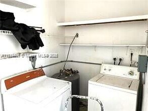 6326 Pierce St in Hollywood, FL - Building Photo - Building Photo