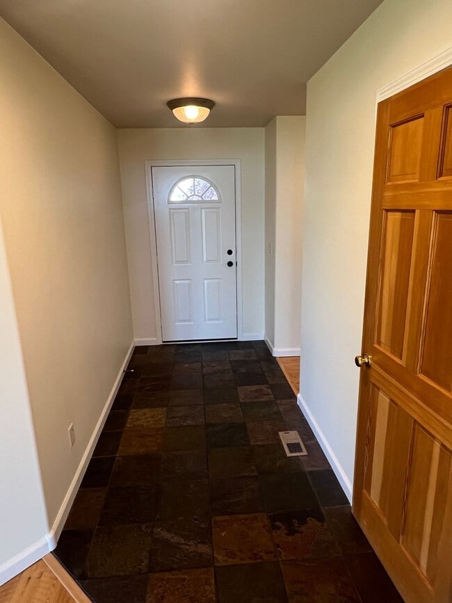1002 Boylan Rd in Bozeman, MT - Building Photo - Building Photo