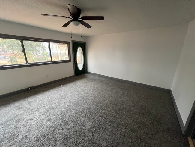 754 Raymond Rd in Jackson, MS - Building Photo - Building Photo