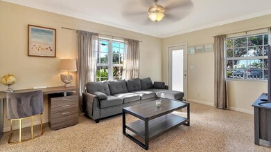 802 N J St in Lake Worth Beach, FL - Building Photo - Building Photo