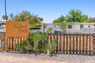 Mobile Home Park - 26 Spaces in Tucson, AZ - Building Photo - Building Photo